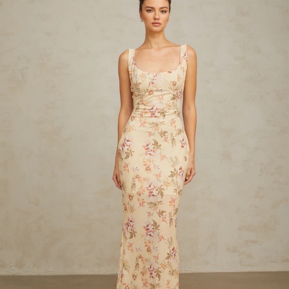 Miss Rosier - Wedding Guest Dress - Picture 2 of 4